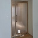 침산1차푸르지오경로당 | 대구중문후기 침산푸르지오 우드필름 비대칭 스윙도어와 모루 유리 조합으로 완성!