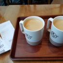 디큐브 시티 현대 백화점 HYUNDAI DEPARTMENT 커피빈 ☕ Coffee bean 마켓 컬리 쿠폰 아메리카노 1+1 이미지