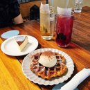 카페모노블럭 | 홍대 카페 크로플과 치즈케이크가 맛있는 모노블럭 추천