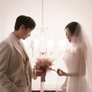 [단독] 민경훈 '아형' PD, 웨딩화보 입수.."2006년 콘서트장 첫 인연" 이미지