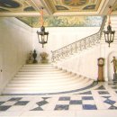 돌 하우스(Doll House) 이미지