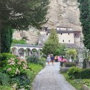 일상을 ‘스케치’하면, 삶은 예술이 된다 | 동안(童顔)의 묘지