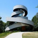 Like Architectural Marvels: Extraordinary Buildings That Defy Earthly Con 이미지