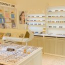 봄날안경원 이미지