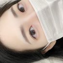 오월속눈썹