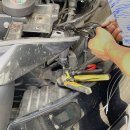 태강공업사 | 올뉴카니발 고속도로 석재사고 본네트 교환 및 헤드라이트 교환 후기