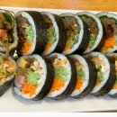 둘둘말은김밥 이미지