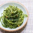 미역줄기볶음 만드는 법 비린내 없는 미역줄거리볶음 요리 이미지