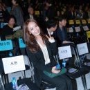 정아패션 이미지
