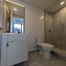 2 Bedroom / 2 Bathroom Downtown Condo 28 Eastern 이미지