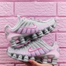 폼 | 나이키 샥스 TL 메탈릭 플래티넘 핑크 폼 후기