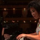 Yuja Wang: Schumann Piano Concerto in A minor Op. 54 [HD] 이미지