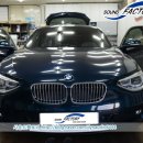 신형 BMW1 시리즈 네비게이션 작업, GI500A 순정모니터연동 터치네비작업, 소니CCD후방카메라(PAS기능)장착, BMW118D어반 네비게이션 및 블랙박스와 보조배터리 이미지