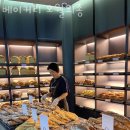 베이커리 오월의종 이미지