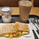 투썸플레이스 을지로점 | 명동 을지로 카페 투썸플레이스 : 카공 하기 좋은 곳, 명동 을지로입구 카페 혼밥 추천