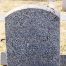 -13- - B -18- 필립 L질레트(Phillip L. Gillette)의 어린 딸. 이미지