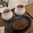독립로 | 광주 베이커리 카페 추천｜소금빵 맛집 백운커피 본점 내돈내산 후기