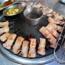 두툼한고깃집 이미지