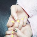 네일;노랑