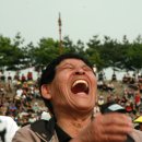 박장대소