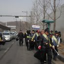 2011년 2월 기초질서지키기캠페인 및 청소취약지역 방치쓰레기 수거작업 이미지