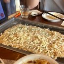 죠죠 용산점 | 죠죠 용산점에서 몬자야끼 먹은 후기 (주말 오픈런 웨이팅)