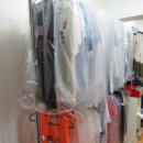 여성 블랙앤화이트 정품 니트 이미지