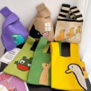 데일리 손뜨개 가방 이미지