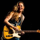 TRACKS : 1935 : JOANNE SHAW TAYLOR 이미지