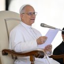 레오 14세 교황 [2025년 희년 교리 교육] “잠시 멈춥시다. 희망은 소음이 아닌 침묵 속에서 피어납니다” 이미지