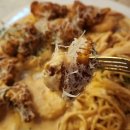 치킨의발견 | 강남역 맛집 찾다가 소개팅 커플 천지 발견 ! 데이트하기 좋은 장소 치스타리에 양많은 치킨 파스타 후기