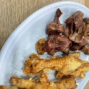 우리집양념통닭 | 수원통닭골목 용성통닭 본점 후기ㅣ갓 튀긴 후라이드반 양념반 먹방