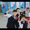 드라마 안에서 도쿄 올림픽 배드민턴 선수들 응원하는 "라켓소년단" 이미지