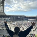 명동세탁소 | 35. 흘러가는 공철 안에서…. 근데 밀려서 기차 안에서도 쓰고 있음