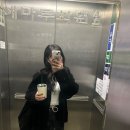 💐 매일 꽃다발과 너가 좋아하는 빵을 몰래 머리맡에 둘게