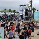 함덕해수욕장 파라솔 공연 시작 이미지