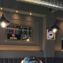 날아라홍돼지 이미지