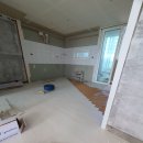 중리동광1차아파트경로당 | 안성중리동광 34평 아파트, 동화자연마루 나투스강 메리플랫화이트 강마루 부분(거실, 주방) 시공