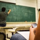 국민당 ‘학교 내 휴대전화 금지‘공약 발표…NZ 학생 학업 성취도 향상 목적 이미지