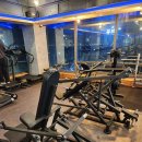 더 퍼스트짐 이미지