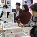 Japan's VAT Ratchet-wsj 4/1 : 일본 소비세 8%로 인상 경제적 영향 전망 이미지