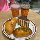 이마트24 마곡W타워점 | 마곡역 빵집 빵백화점 서울 24시간 베이커리 카페 주차 내돈내산 후기 마곡 카공 소금빵 맛집