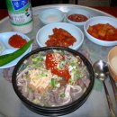 푸짐한 국밥 이미지