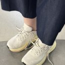 호카 HOKA 롯데월드몰점 방문 후기｜클리프톤10 와이드 엄마 운동화로 구매한 후기