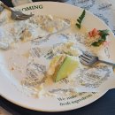 🍰 홍대 케이크 맛집 비포블루밍 디저트 카페 후기 | 멜론선셋 · 망고딸기 케이크 내돈내산