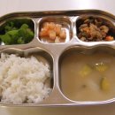11월4일-녹두밥,깍두기,애호박된장찌개,돼지불고기,상추쌈/쌈장 먹었어요~ 이미지