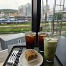 대구 칠곡3지구 신상카페 디피아이커피 학정점 탁트인 팔거천뷰가 한 눈에 보이는 감성카페 추천