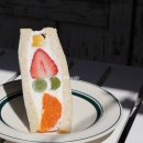 캐리어바웃 | 신논현역카페 썸띵어바웃커피 우베 라떼가 맛있는 강남역디저트 맛집