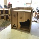 신목고등학교에 길고양이 급식소 2개를 후원하기로 했습니다. 이미지