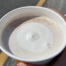 좋아하는 음악과 좋아하는 술과 좋다고 밖에 설명할 수 없는 많은 기분이 내게 있었는데